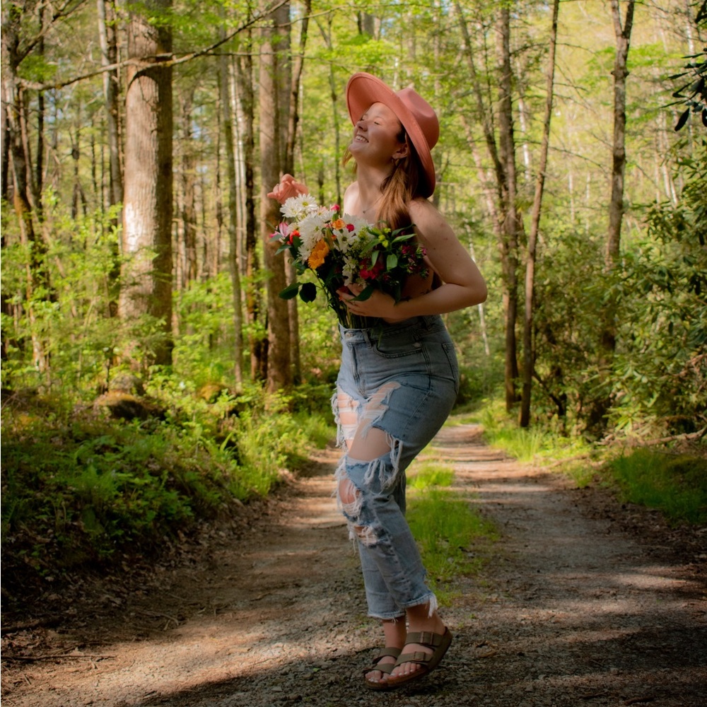 Meet your Posher, Marissa Marie
